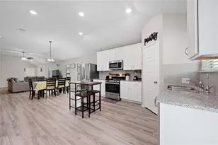 6930 Scarlet Sagebrush St, Katy, TX 77449 - Photo 11