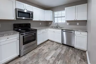 3435 Balboa Circle #8, Montgomery, TX 77356 - Photo 5