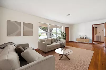 225 W Spreading Oak Drive, Houston, TX 77076 - Photo 3