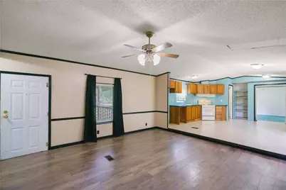 27457 Burning Tree, New Caney, TX 77357 - Photo 3