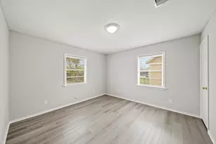 1417 Jennifer Ln, Jacinto City, TX 77029 - Photo 5