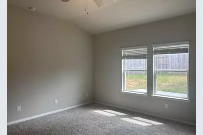 319 Harbor Forest Lane, Conroe, TX 77316 - Photo 15
