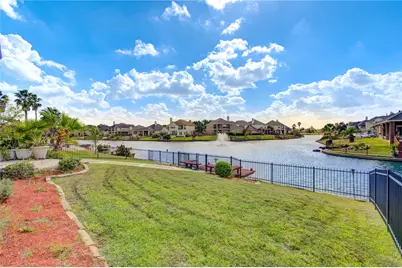 17915 Avalon Point Court, Cypress, TX 77429 - Photo 39