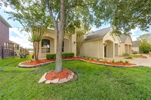 17915 Avalon Point Ct, Cypress, TX 77429 - Photo 41