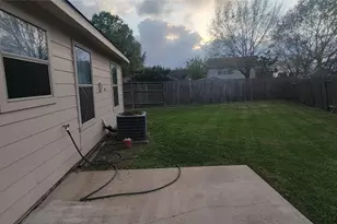 15426 Mission Forest Dr, Houston, TX 77083 - Photo 13