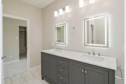 147 S 66 Street, Houston, TX 77011 - Photo 21