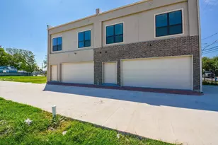 147 S 66th St, Houston, TX 77011 - Photo 3