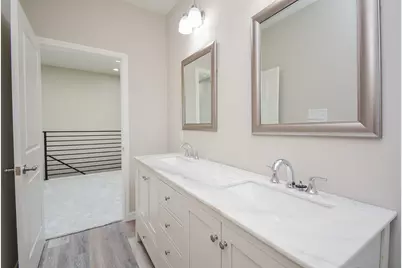 147 S 66 Street, Houston, TX 77011 - Photo 29