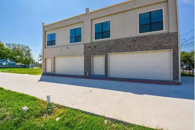 147 S 66 Street, Houston, TX 77011 - Photo 3