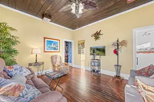 1211 33rd St, Galveston, TX 77550 - Photo 13