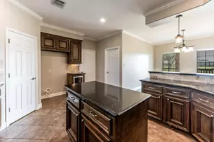 11702 Bisonte St, Needville, TX 77461 - Photo 15