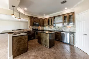 11702 Bisonte St, Needville, TX 77461 - Photo 13