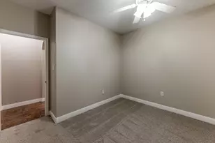 11702 Bisonte St, Needville, TX 77461 - Photo 35