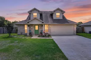 1308 Roanoke Ct, College Station, TX 77845 - Photo 1