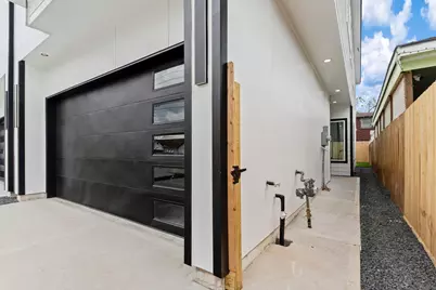 6818 Avenue F Unit A, Houston, TX 77011 - Photo 3