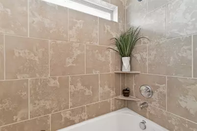 1746 Kilmory Court, Houston, TX 77014 - Photo 29