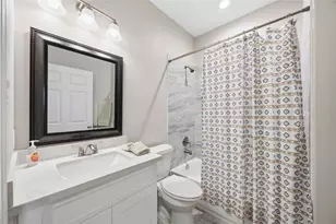 9320 Coffee St, Houston, TX 77033 - Photo 19