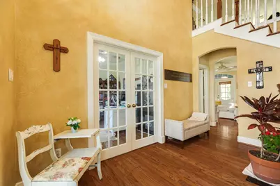 204 Arrowhead Drive, Lake Jackson, TX 77566 - Photo 5