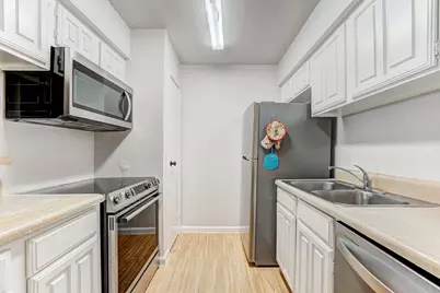 6001 Reims Road #301, Houston, TX 77036 - Photo 15
