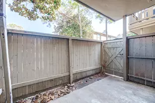 6001 Reims Rd, Houston, TX 77036 - Photo 27