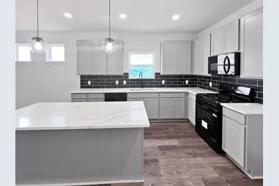 396 Kendall Crest Drive, Alvin, TX 77511 - Photo 3