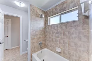 12510 Clover Walk Ln, Houston, TX 77041 - Photo 37
