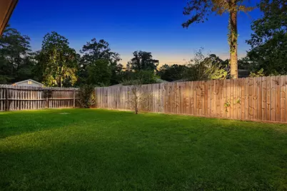 10912 Redbird, Conroe, TX 77385 - Photo 17