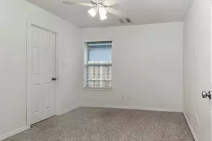 10912 Redbird, Conroe, TX 77385 - Photo 13