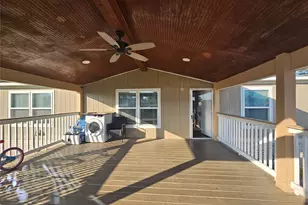 242 Brook Park Dr, Conroe, TX 77303 - Photo 9