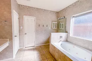 19911 Stonelodge Dr, Katy, TX 77450 - Photo 17