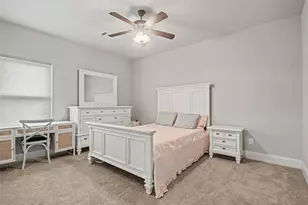 1104 Hackberry Branch Ln, Friendswood, TX 77546 - Photo 27