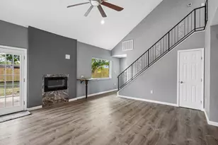 11026 Green Arbor Dr, Houston, TX 77089 - Photo 3