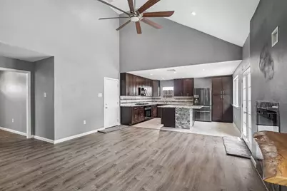 11026 Green Arbor Drive, Houston, TX 77089 - Photo 5