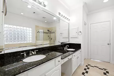 5638 Winsome Lane, Houston, TX 77057 - Photo 27