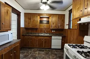 1110 Johnson Ave, Port Neches, TX 77651 - Photo 5