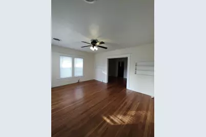 1110 Johnson Avenue, Port Neches, TX 77651 - Photo 3