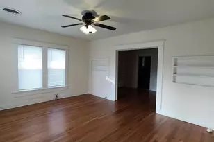 1110 Johnson Ave, Port Neches, TX 77651 - Photo 3