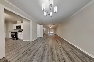 407 Douglas Fir Dr, Magnolia, TX 77354 - Photo 9