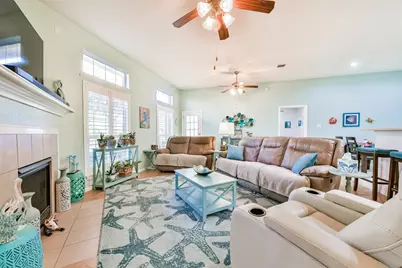 1010 Hyland Lane, League City, TX 77573 - Photo 7