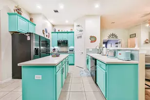 1010 Hyland Ln, League City, TX 77573 - Photo 11