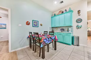 1010 Hyland Ln, League City, TX 77573 - Photo 13