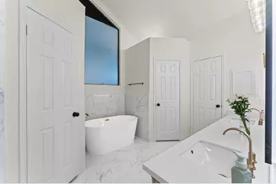 13838 Dentwood Drive, Houston, TX 77014 - Photo 21