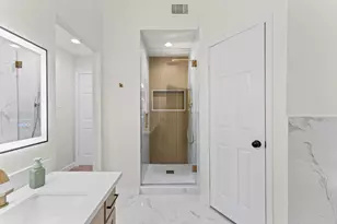 13838 Dentwood Dr, Houston, TX 77014 - Photo 23