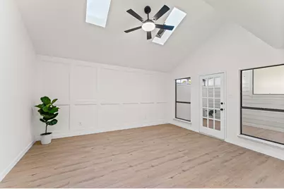 13838 Dentwood Drive, Houston, TX 77014 - Photo 11