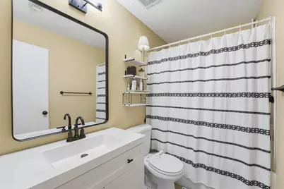 17207 Morning Star Avenue, Crosby, TX 77532 - Photo 5