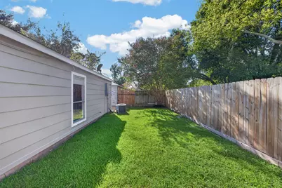 16122 Glen Mar Drive, Houston, TX 77082 - Photo 29