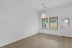 24338 Ponds Crk Ct, Magnolia, TX 77355 - Photo 11