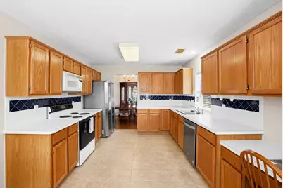 15627 Oakworth Court, Sugar Land, TX 77498 - Photo 13