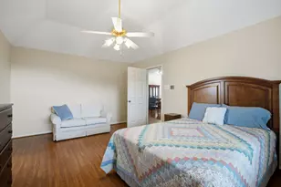 15627 Oakworth Ct, Sugar Land, TX 77498 - Photo 17