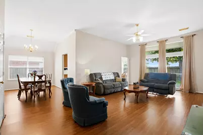 15627 Oakworth Court, Sugar Land, TX 77498 - Photo 7